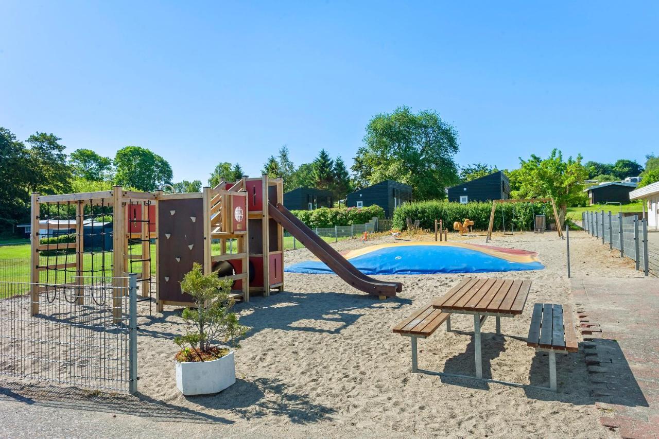 First Camp Skovlund Camping & Cottages Baring Экстерьер фото