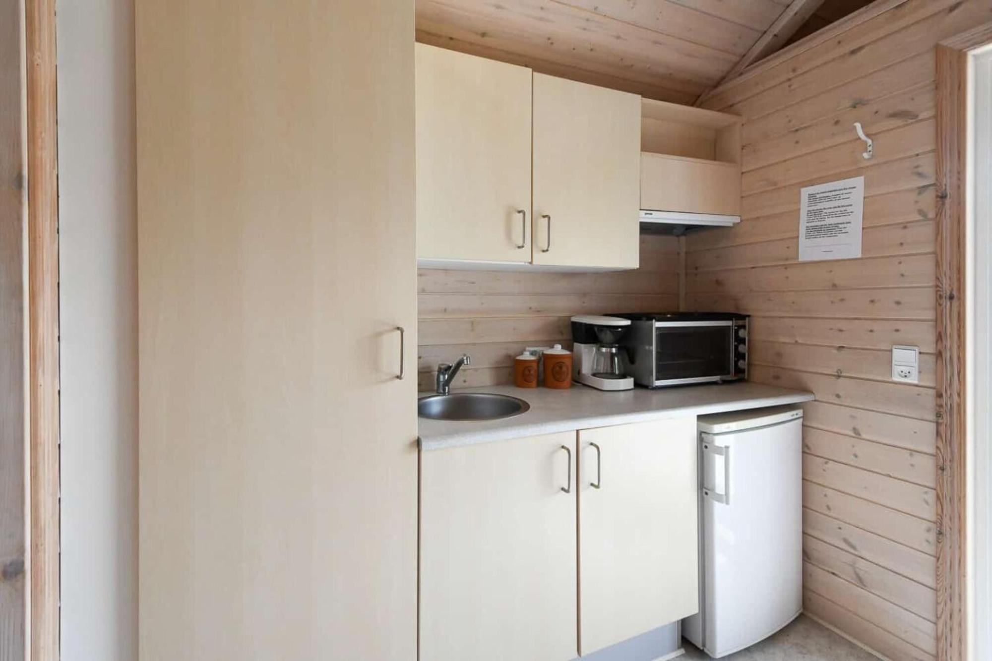 First Camp Skovlund Camping & Cottages Baring Номер фото