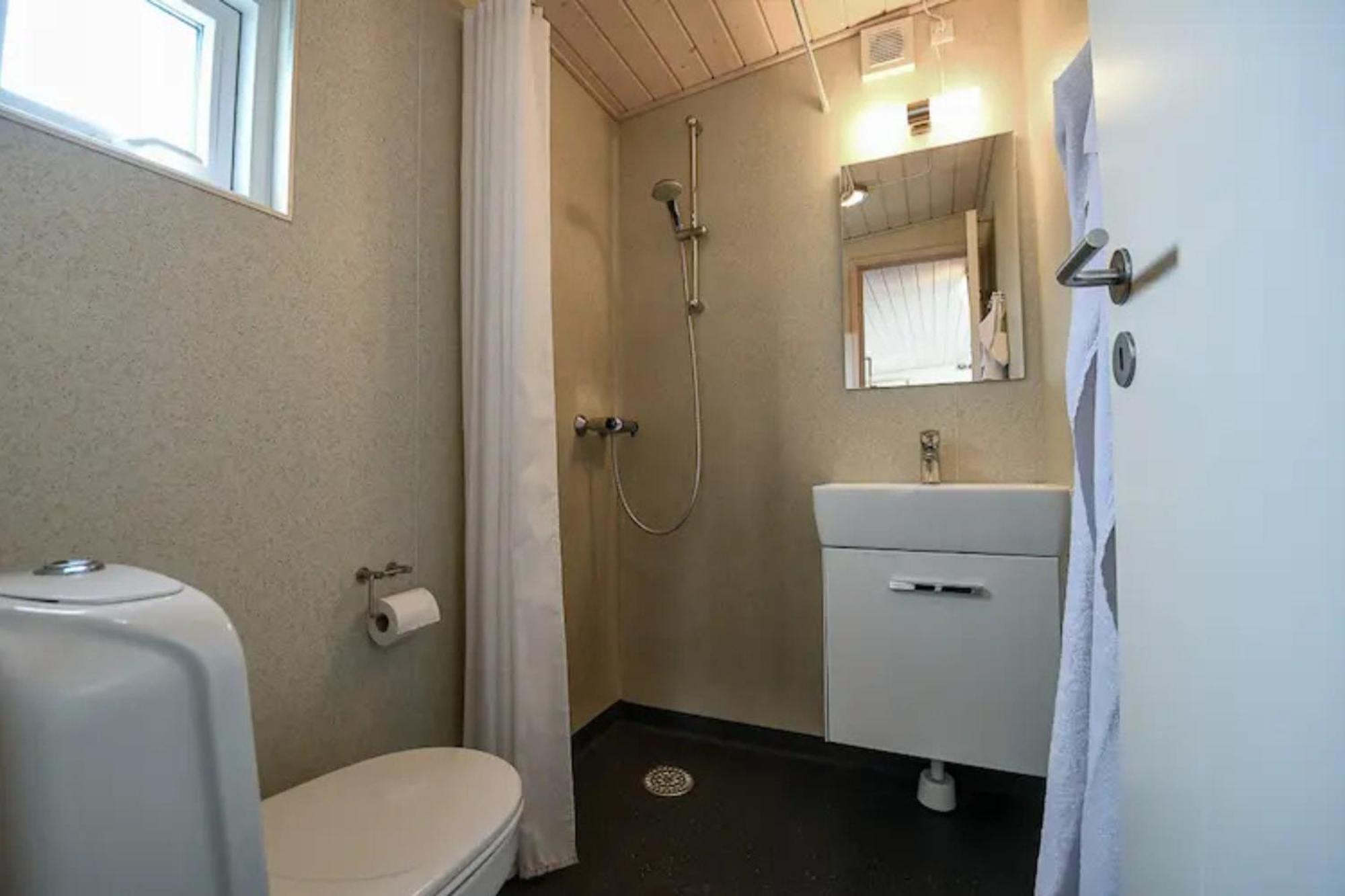 First Camp Skovlund Camping & Cottages Baring Экстерьер фото