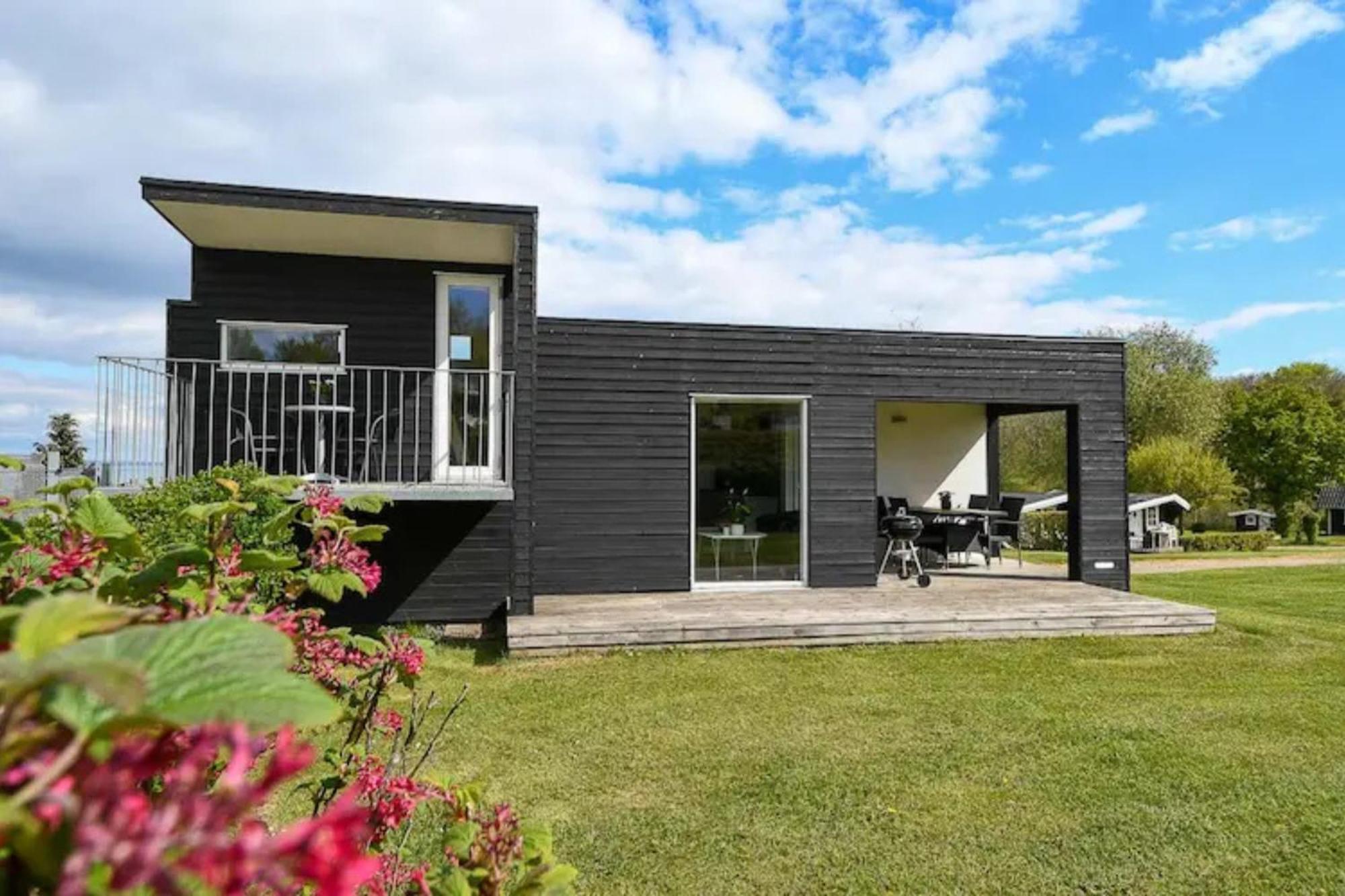 First Camp Skovlund Camping & Cottages Baring Экстерьер фото